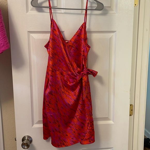Wrap dress size m - Picture 1 of 1